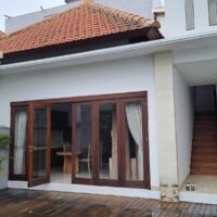 Sewa Min 5 Tahun Villa Hadap Timur 2 Kamar Babakan Canggu