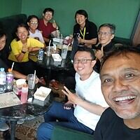 Nongki Santai Burger Viral Tabanan Setelah Site Survey Belong Beach Tanah Kavling
