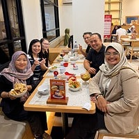 Makan Malam Cui Mie Malang Bersama Bu Yending Principal Brighton Vision Balikpapan Senin 2 Februari 2026
